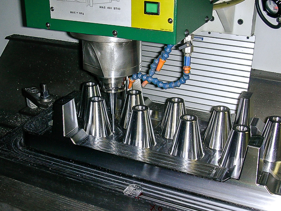 Services Machining 16